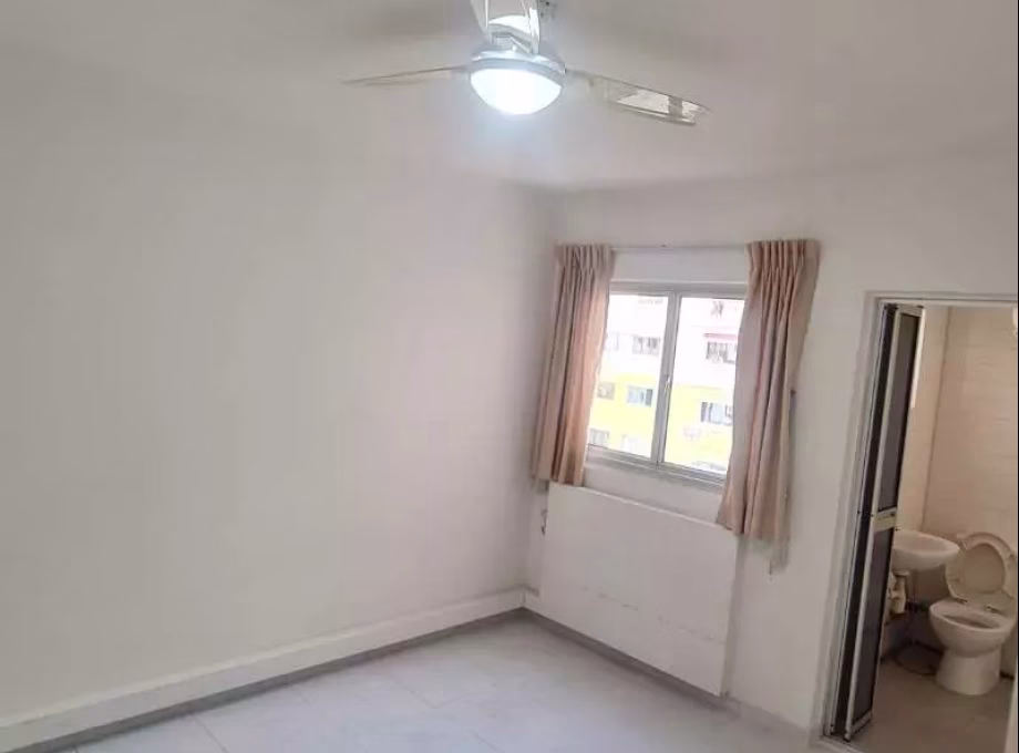 整套出租 • 红山 • 128 Pending Road • S$3200 • 3房(2臥室) • 786ft² / 73m² 照片
