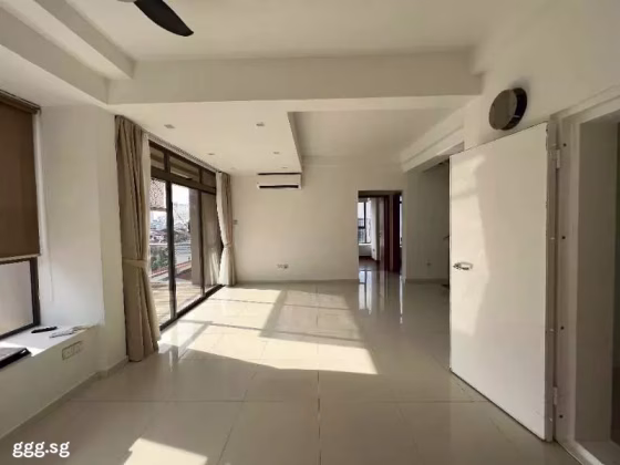 单间出租 • 新邦 •  Sea Avenue Residences • S$3000 • 住宅公寓 • 主人房 照片