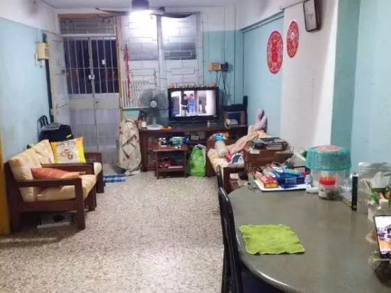 房屋出售 • 林厝港 • 186 Boon Lay Avenue • S$300000 • 3房(2臥室) • 635ft² / 58m² 照片
