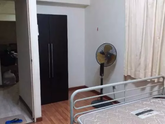 单间出租 • 芽笼 • 683A Choa Chu Kang Crescent • S$1100 • 5房(4臥室) • 普通房 照片
