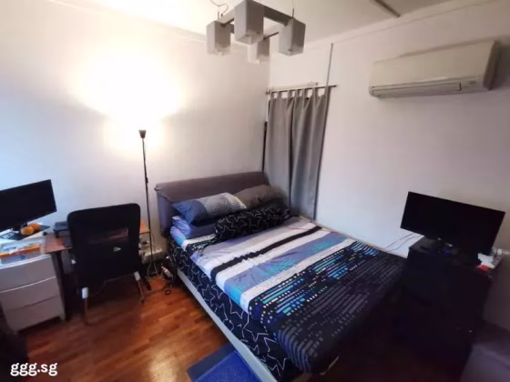 单间出租 • 碧山 • 262C Compassvale Street • S$950 • 3房(2臥室) • 普通房 照片