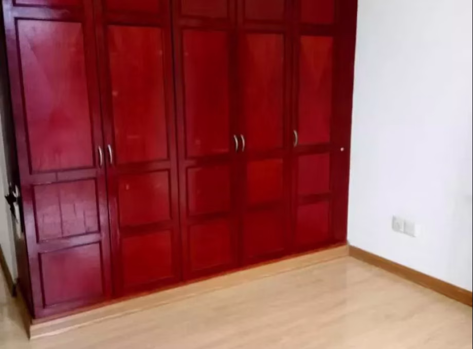 单间出租 • 林厝港 •  Parc Vista • S$1500 • 共管公寓 • 普通房 照片