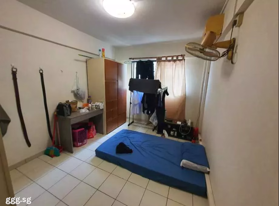 单间出租 • 红山 • 435 Bukit Panjang Ring Road • S$750 • 4房(3臥室) • 普通房 照片