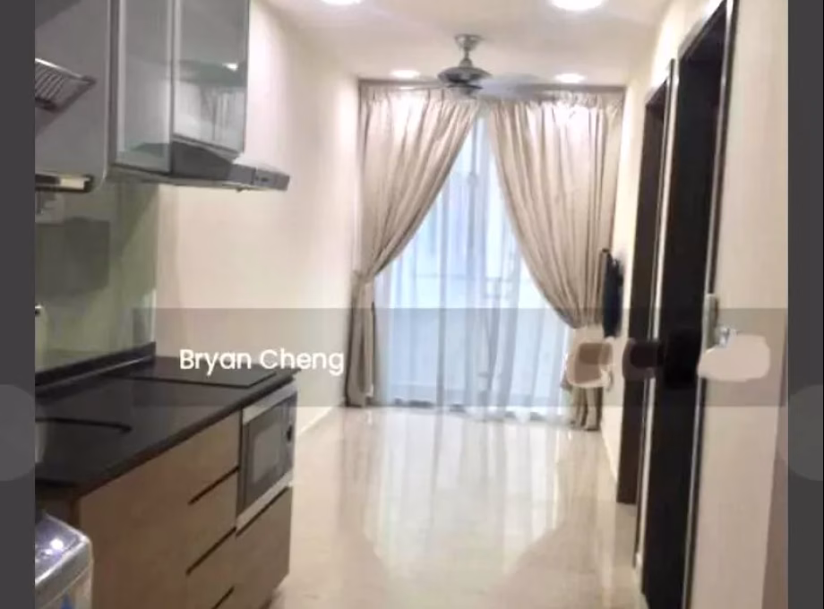 整套出租 • 欧南 •  Le Regal • S$2500 • 住宅公寓 • 365ft² / 33m² 照片