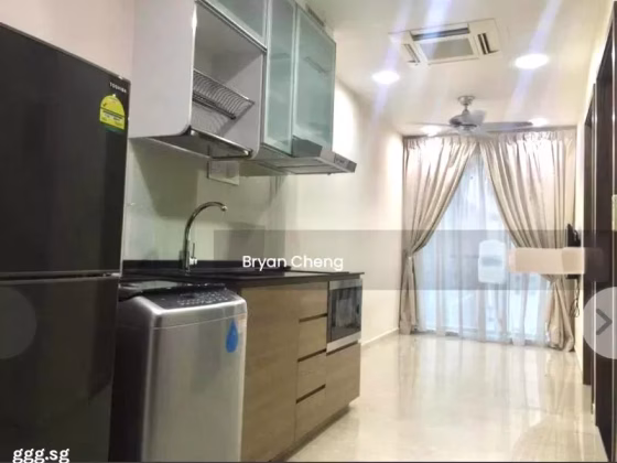 整套出租 • 欧南 •  Le Regal • S$2500 • 住宅公寓 • 365ft² / 33m² 照片