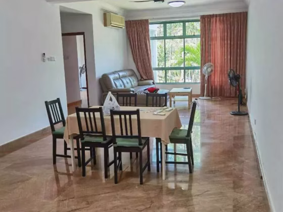 单间出租 • 西部集水区 •  Changi Court • S$1300 • 共管公寓 • 普通房 照片