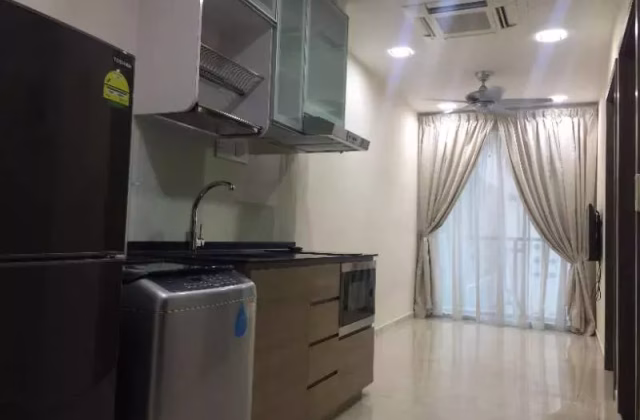 整套出租 • 欧南 •  Le Regal • S$2500 • 住宅公寓 • 365ft² / 33m²
