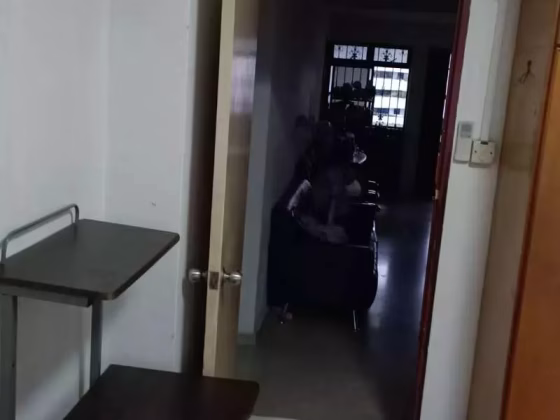 单间出租 • 林厝港 • 667D Jurong West Street 65 • S$1000 • 5房(4臥室) • 普通房 照片
