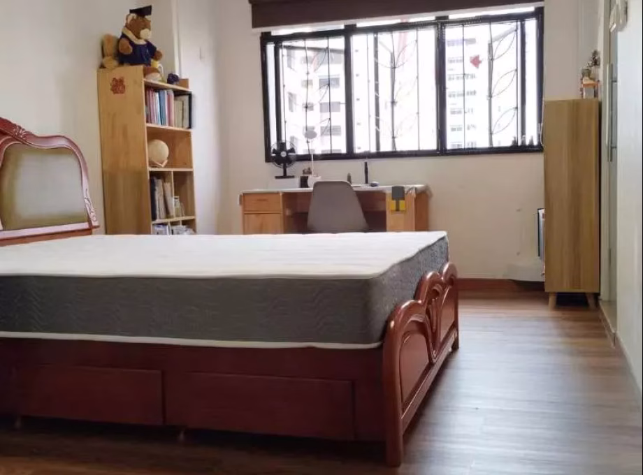 单间出租 • 武吉巴督 • 289F Bukit Batok Street 25 • S$1400 • 4房(3臥室) • 主人房 照片