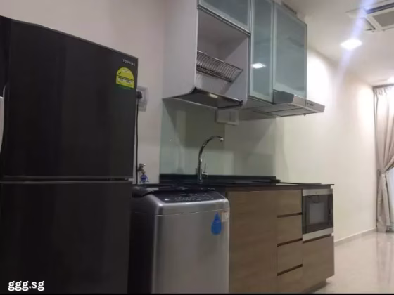 整套出租 • 欧南 •  Le Regal • S$2500 • 住宅公寓 • 365ft² / 33m² 照片