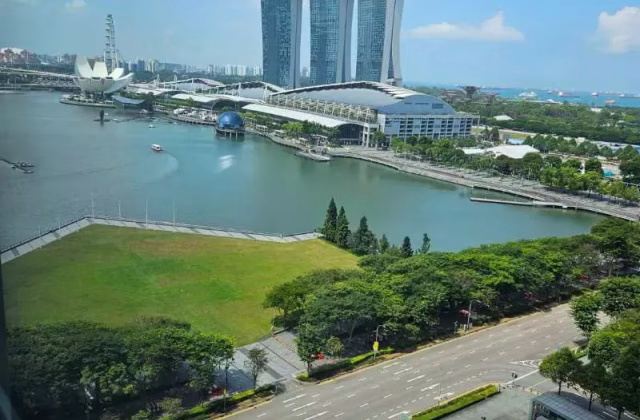 整套出租 • 淡滨尼 •  The Sail @ Marina Bay • S$5100 • 共管公寓 • 614ft² / 57m²