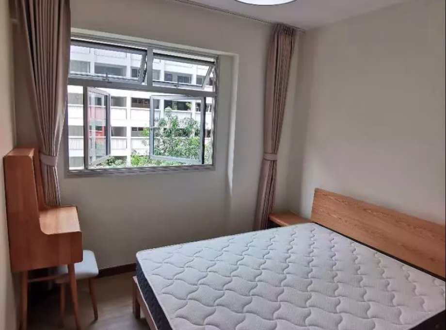 单间出租 • 梧槽 • 384B Yishun Avenue 6 • S$1000 • 3房(2臥室) • 普通房 照片