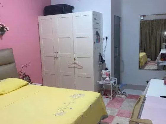 单间出租 • 新加坡河 •  Charlton Park • S$1600 • 优质洋房 • 主人房 照片