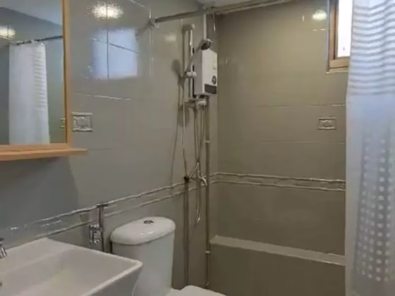 单间出租 • 梧槽 •  Orchid Park Condominium • S$650 • 共管公寓 • 床位出租 照片
