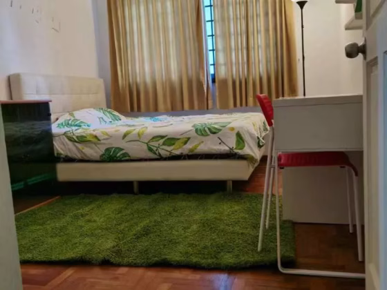 单间出租 • 欧南 •  Palm Lodge • S$1800 • 住宅公寓 • 主人房 照片
