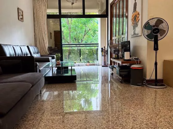 单间出租 • 蔡厝港 •  Dover Parkview • S$2500 • 住宅公寓 • 主人房 照片