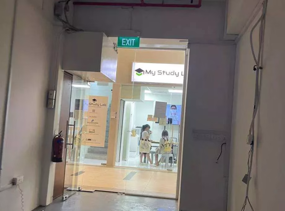 整套出租 • 新加坡河 •  Midtown Residences • S$7500 • 店屋 • 764ft² / 70m² 照片