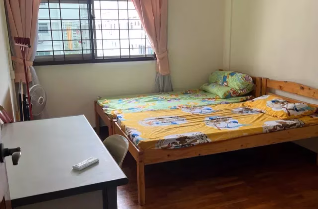 单间出租 • 三巴旺 • 405 Woodlands Street 41 • S$1000 • 执行组屋 • 普通房