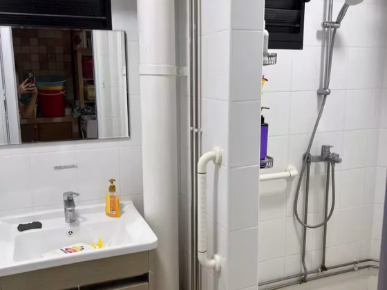 单间出租 • 三巴旺 • 405 Woodlands Street 41 • S$1000 • 执行组屋 • 普通房 照片