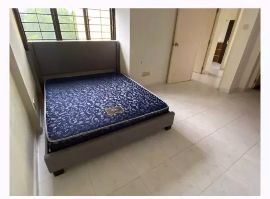 单间出租 • 后港 • 484 Admiralty Link • S$1200 • 4房(3臥室) • 主人房 照片