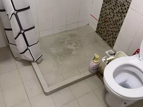 单间出租 • 西部集水区 • 523B Tampines Central 7 • S$1490 • 3房(2臥室) • 佣人房 照片