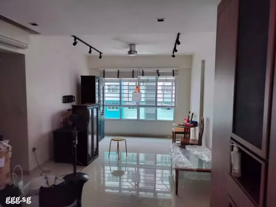 整套出租 • 梧槽 • 318A Yishun Avenue 9 • S$3900 • 4房(3臥室) • 990ft² / 91m² 照片