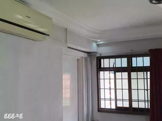 单间出租 • 西部集水区 • 703 Tampines Street 71 • S$1500 • 4房(3臥室) • 主人房 照片