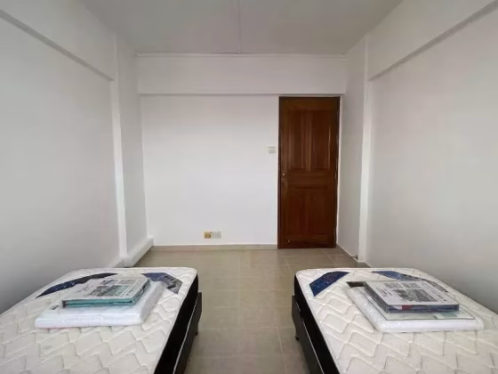 单间出租 • 梧槽 • 726 Yishun Street 71 • S$900 • 4房(3臥室) • 普通房 照片