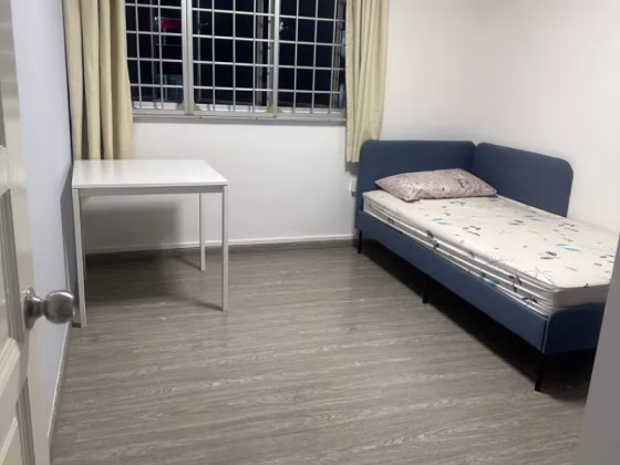 单间出租 • 武吉巴督 • 368 Bukit Batok Street 31 • S$1200 • 4房(3臥室) • 普通房 照片
