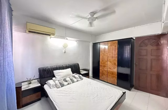 房屋出售 • 巴耶利峇 • 218 Jurong East Street 21 • S$508000 • 3房(2臥室) • 979ft² / 90m²