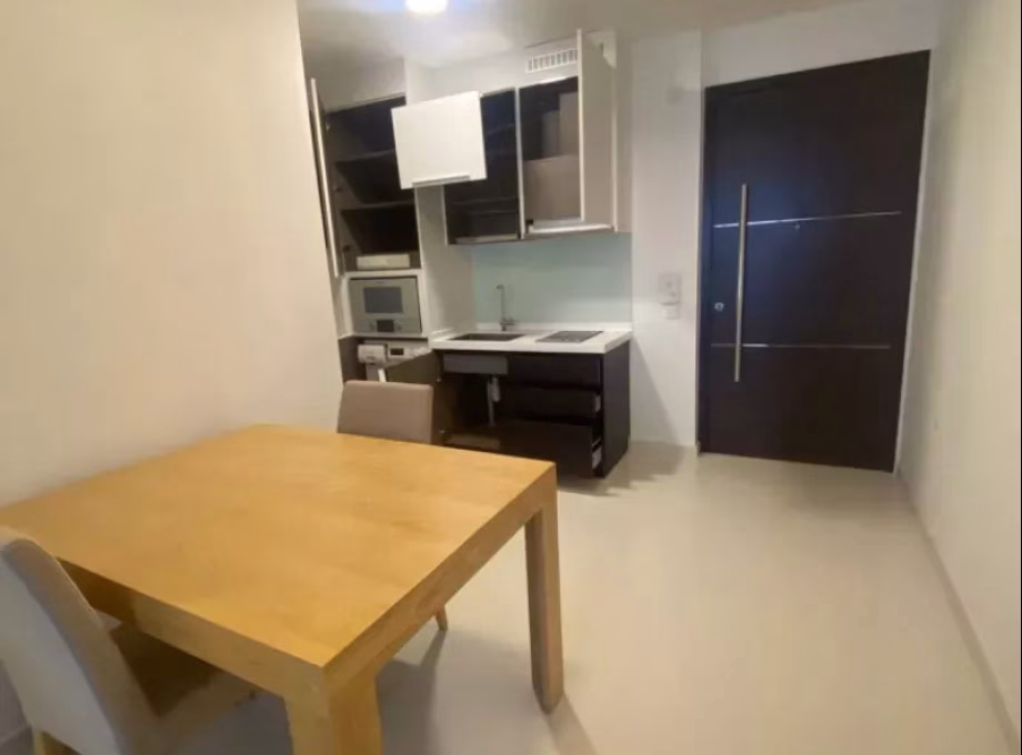 整套出租 • 淡滨尼 •  Eon Shenton • S$4300 • 共管公寓 • 581ft² / 53m² 照片