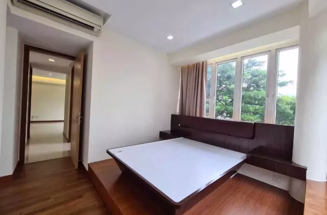 单间出租 • 中央集水区 •  Bayou Residence • S$2000 • 住宅公寓 • 主人房