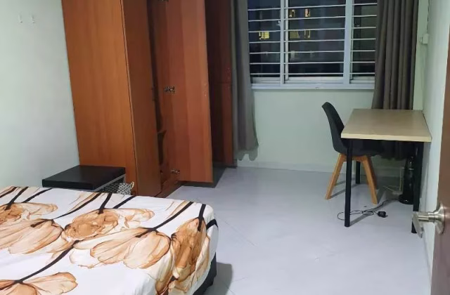 单间出租 • 市中心 • 268 Bishan Street 24 • S$1200 • 4房(3臥室) • 普通房