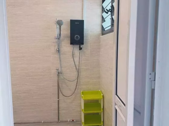 单间出租 • 西部集水区 • 863 Tampines Street 83 • S$1500 • 执行组屋 • 主人房 照片