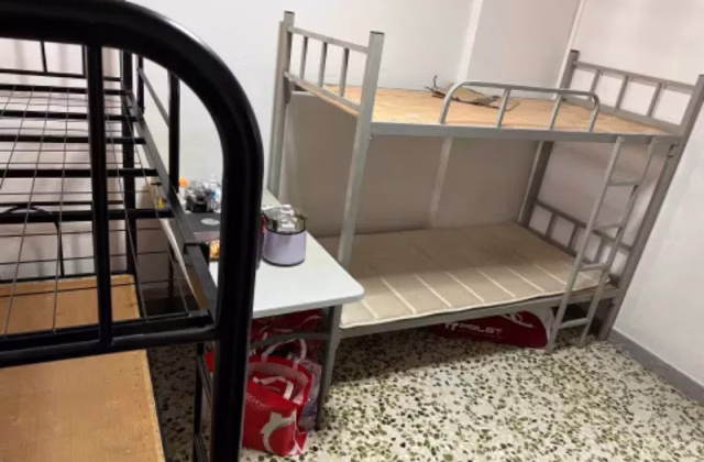 单间出租 • 武吉班让 • 308 Clementi Avenue 4 • S$600 • 3房(2臥室) • 床位出租