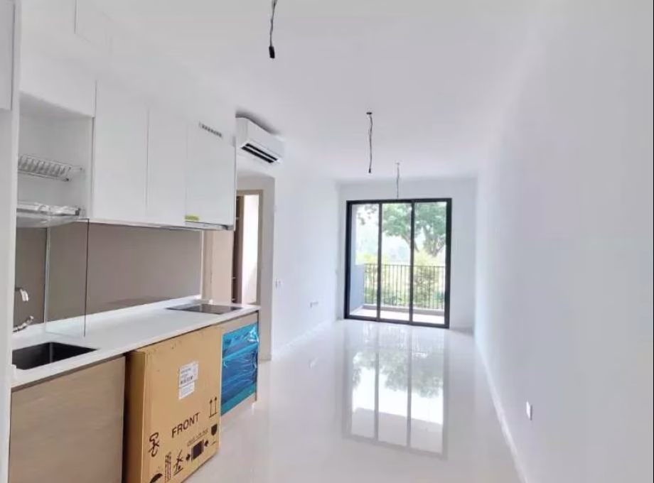 整套出租 • 西部集水区 •  Treasure At Tampines • S$3700 • 共管公寓 • 581ft² / 53m² 照片