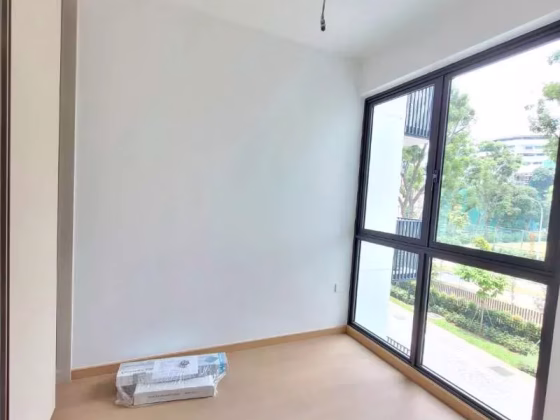 整套出租 • 西部集水区 •  Treasure At Tampines • S$3700 • 共管公寓 • 581ft² / 53m² 照片