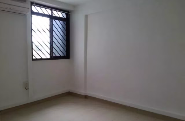 单间出租 • 武吉巴督 • 523 Bukit Batok Street 52 • S$400 • 3房(2臥室) • 普通房