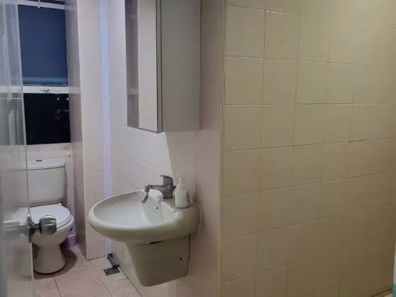 单间出租 • 博物馆 •  St. Michael's Condominium • S$1800 • 住宅公寓 • 主人房 照片