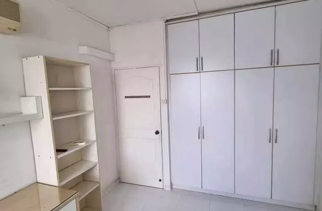 单间出租 • 市中心 • 144 Bishan Street 12 • S$1400 • 4房(3臥室) • 普通房