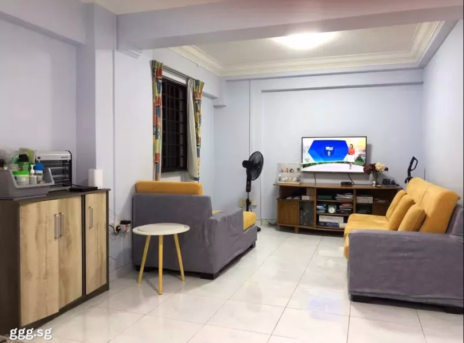 房屋出售 • 林厝港 • 345 Kang Ching Road • S$668000 • 4房(3臥室) • 1098ft² / 102m² 照片