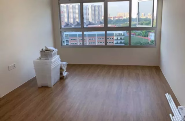 单间出租 • 武吉巴督 • 440C Bukit Batok West Avenue 8 • S$1400 • 3房(2臥室) • 主人房