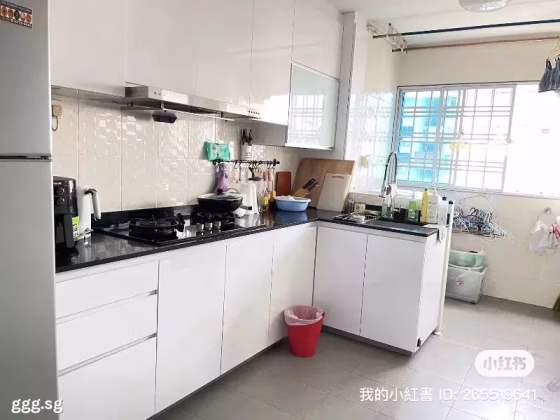 单间出租 • 西部集水区 • 406 Tampines Street 41 • S$1000 • 4房(3臥室) • 普通房 照片