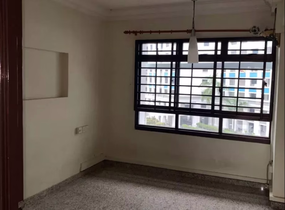 单间出租 • 梧槽 • 115B Yishun Ring Road • S$900 • 3房(2臥室) • 普通房 照片
