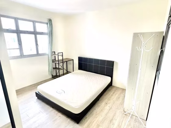 整套出租 • 金文泰 • 95A Henderson Road • S$4650 • 4房(3臥室) • 893ft² / 82m² 照片