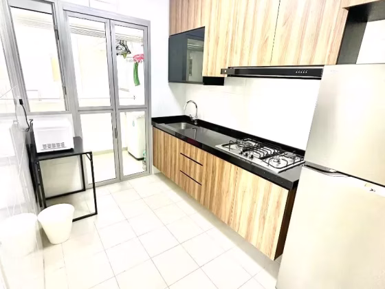 整套出租 • 金文泰 • 95A Henderson Road • S$4650 • 4房(3臥室) • 893ft² / 82m² 照片