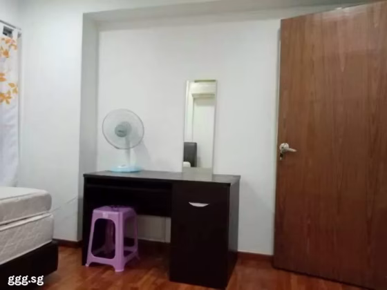 单间出租 • 芽笼 • 414 Choa Chu Kang Avenue 4 • S$800 • 4房(3臥室) • 普通房 照片
