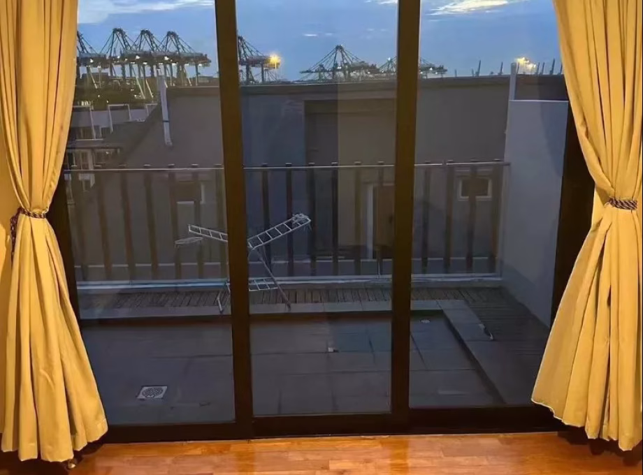 单间出租 • 蔡厝港 •  Viva Vista • S$2200 • 住宅公寓 • 主人房 照片
