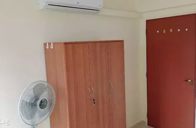 单间出租 • 梧槽 • 506B Yishun Avenue 4 • S$850 • 3房(2臥室) • 普通房