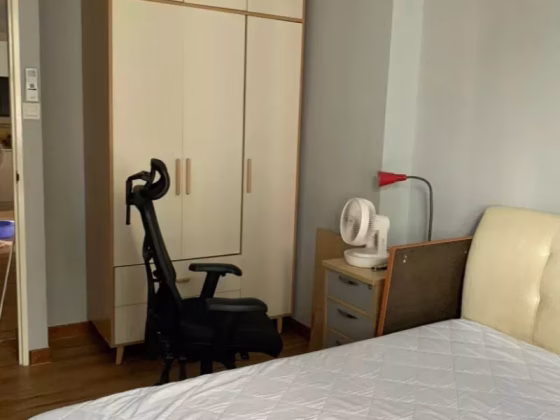 单间出租 • 红山 • 625 Senja Road • S$1000 • 4房(3臥室) • 普通房 照片